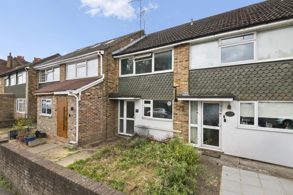 2-bed house on Norwood Road, Norwood Green, UB2, £350,000