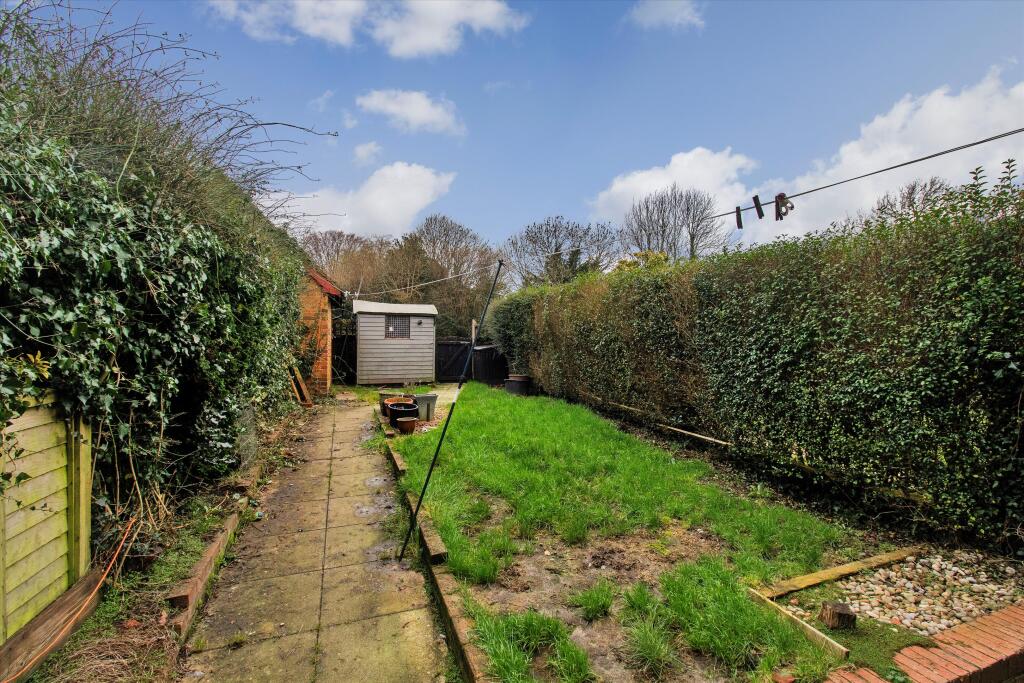Lion Lane, Turners Hill, Crawley, West Sussex RH10 photo 2