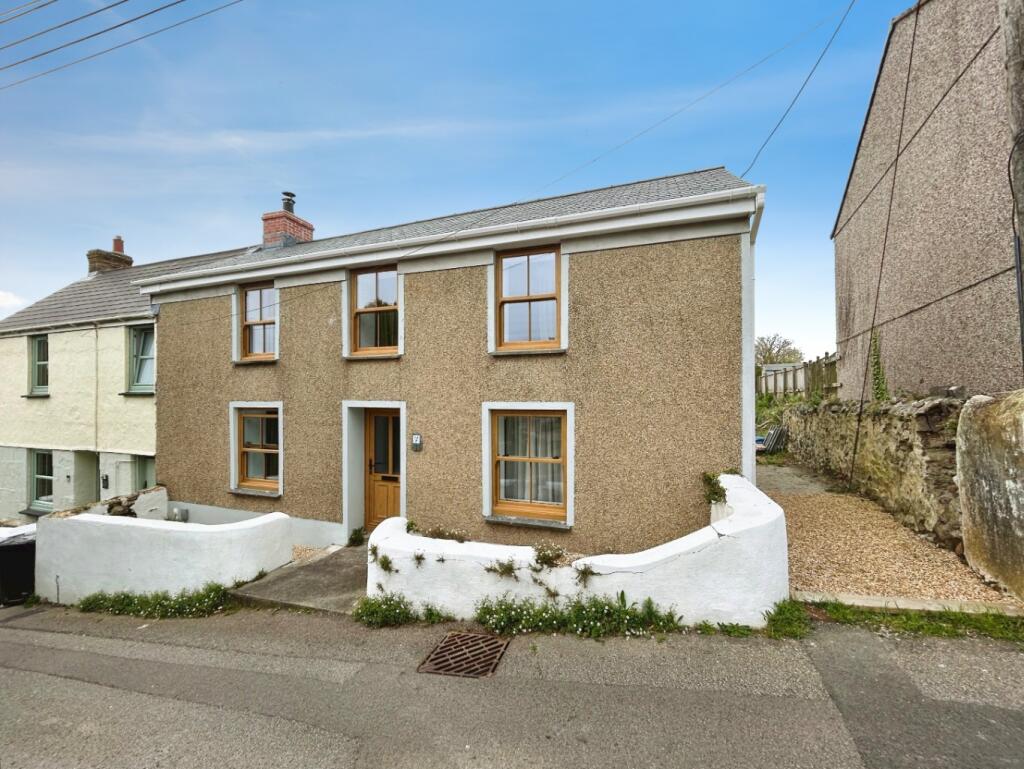 Main image of property: Hayle, Three bed cottage in central location