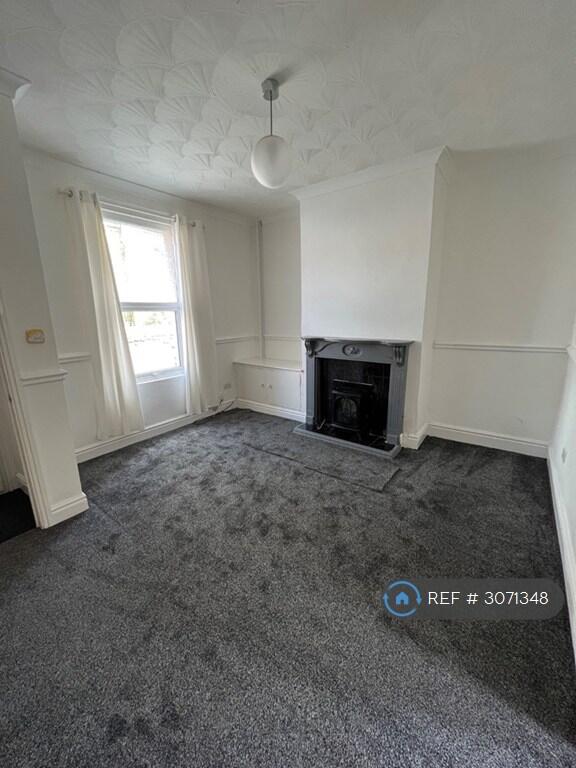 House in Preston - View 2