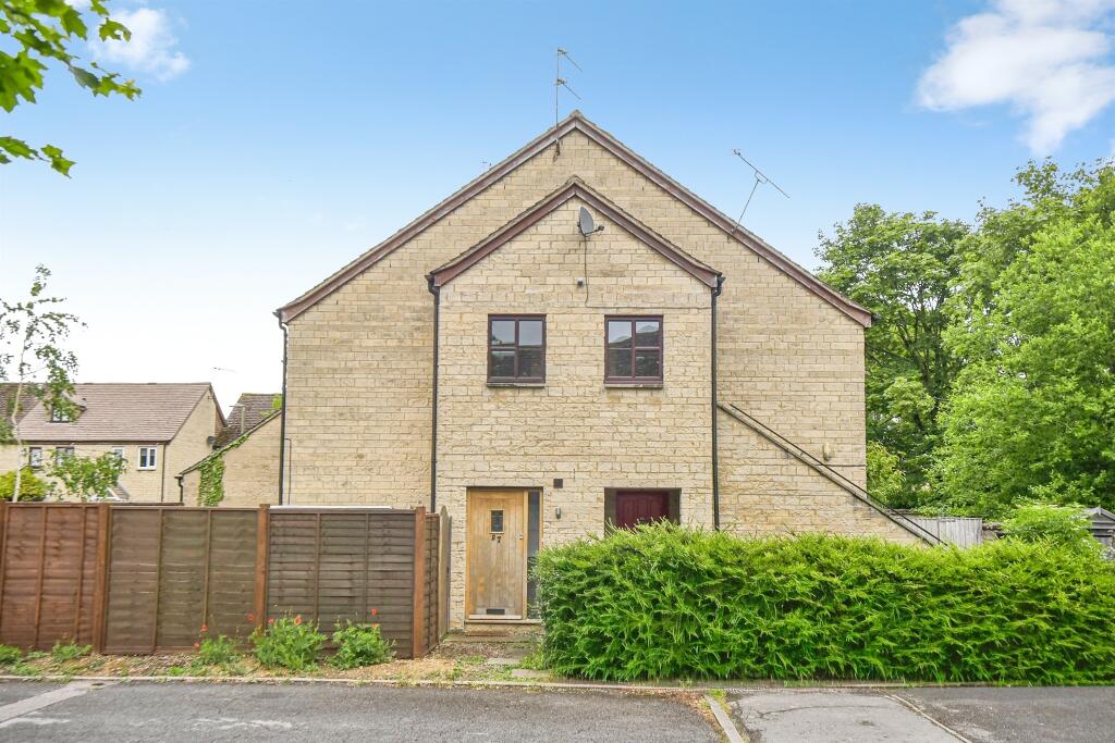 Main image of property: Manor Road, WITNEY