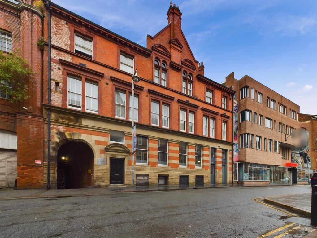 Main image of property: Rutland House, 33 Rutland Street