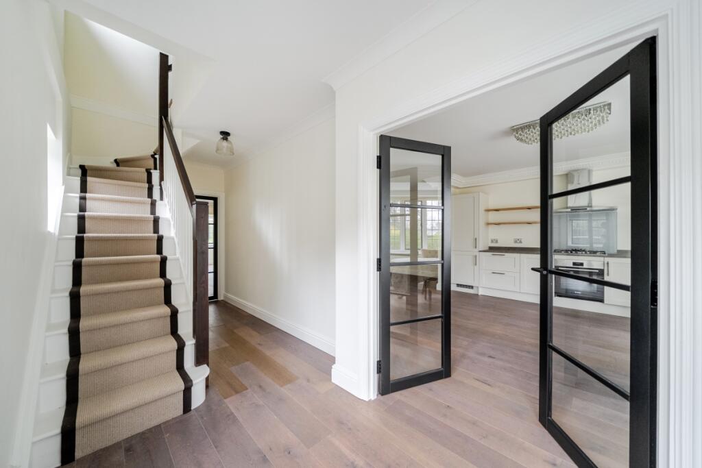 House in London - View 4