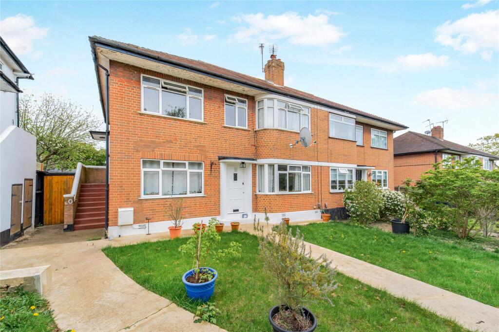 Main image of property: Cavendish Avenue, London, W13