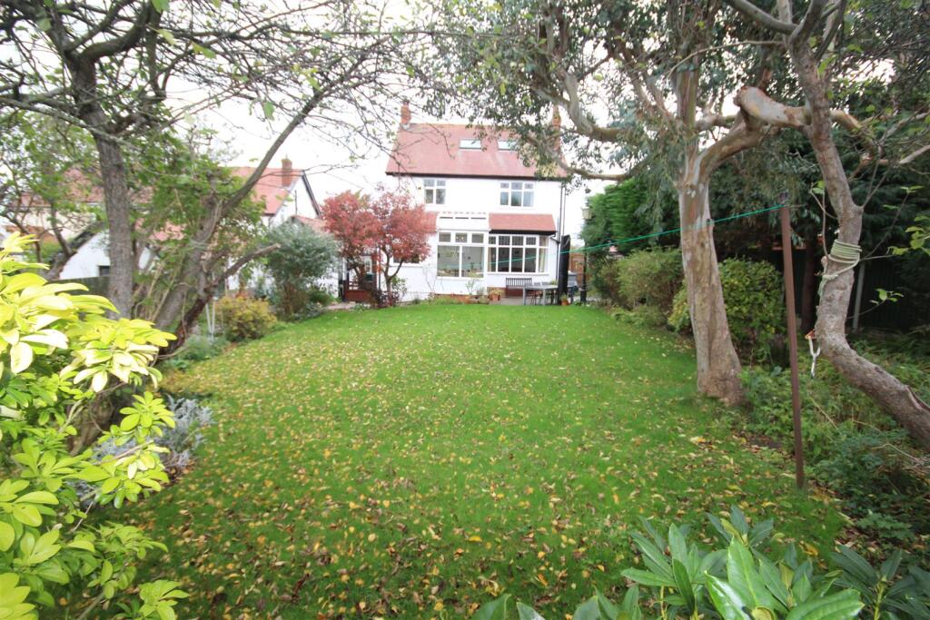 Llandudno Road, Rhos On Sea, Colwyn Bay photo 3