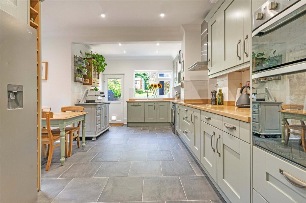 House in Tunbridge Wells, Kent - View 5