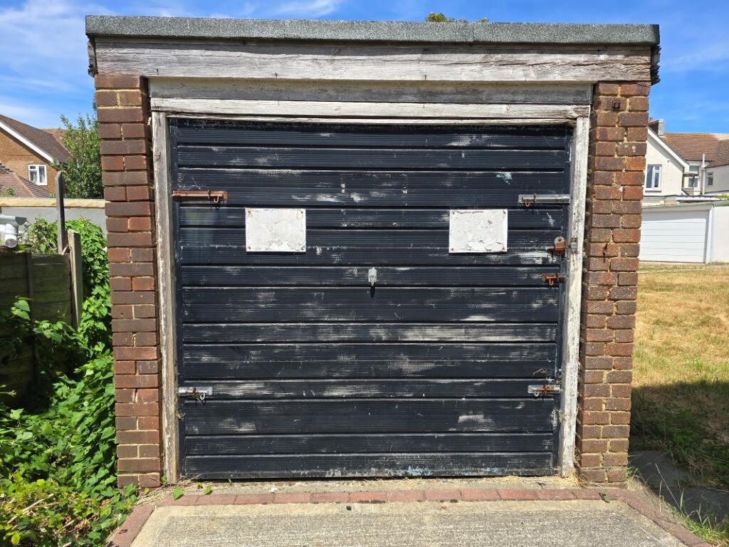 Garage at Loxwood House, Middle Road, Lancing, West Sussex, BN15 9JG - View 2