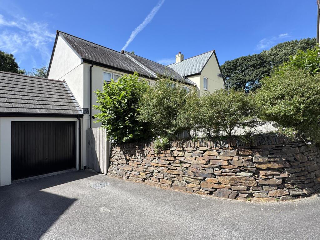House in Truro - View 2