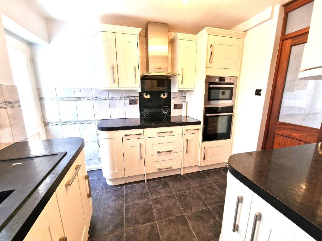 Main image of property: Alma Street, Abertillery, Gwent, Blaenau Gwent, NP13