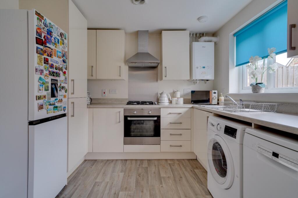 House in North Hertfordshire, Royston - More