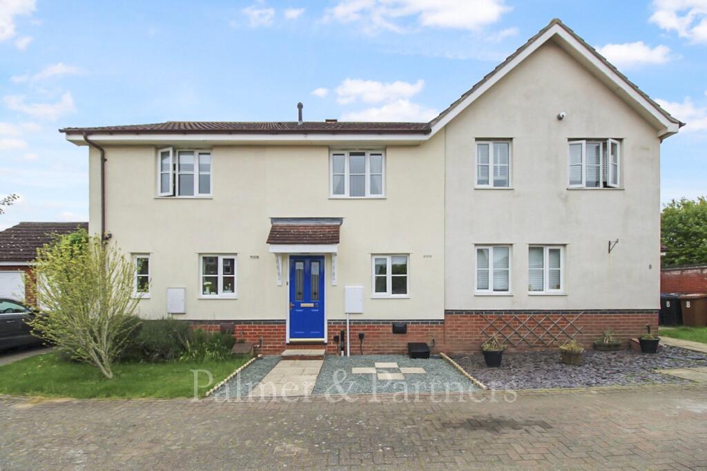 Main image of property: Grayling Road, Pinewood, Ipswich, Suffolk, IP8