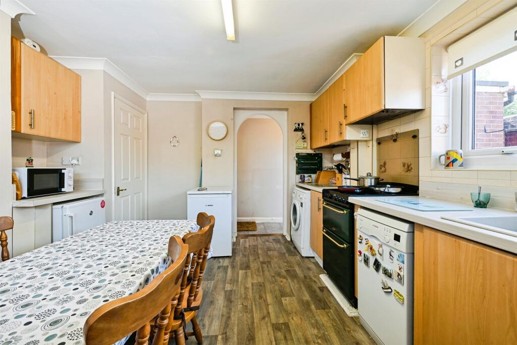 House in Rushcliffe, Cotgrave - View 4