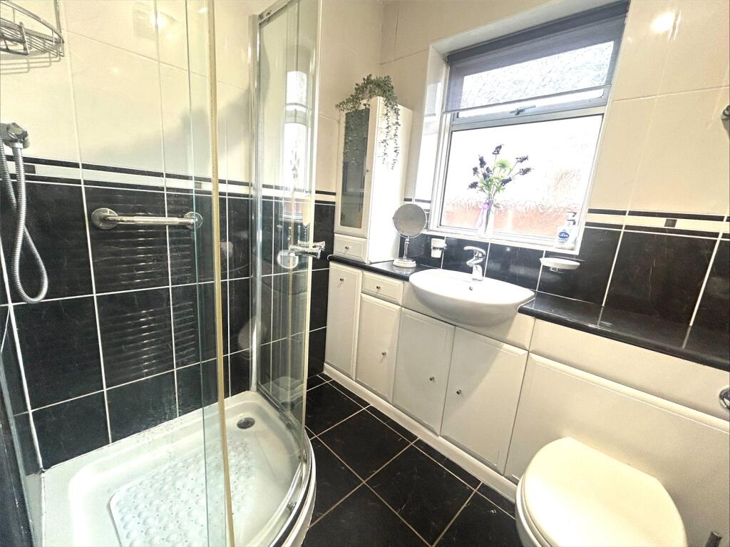 Magnolia Way, Waterlooville, PO8 - More