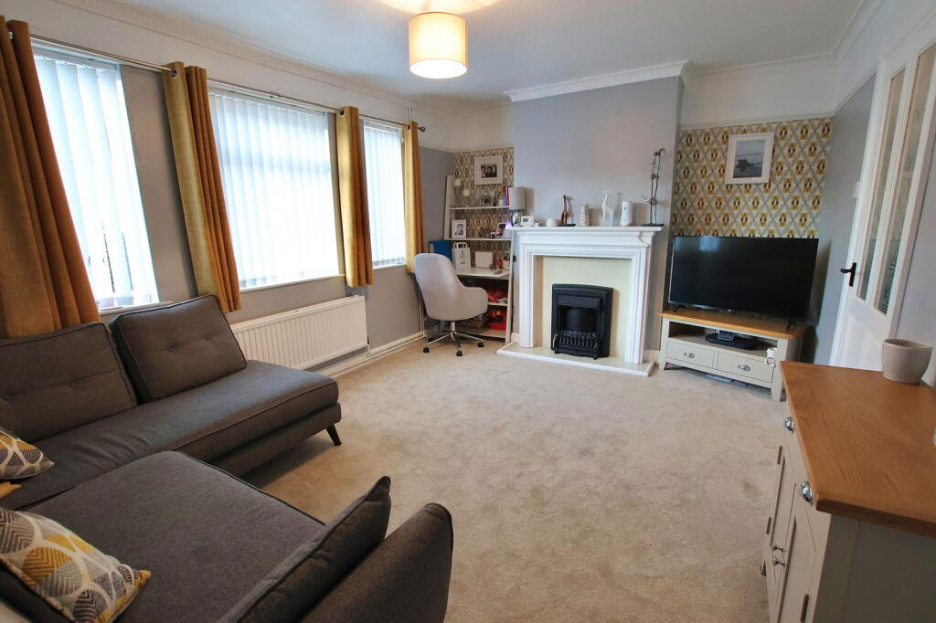 House in Northampton, West Northamptonshire - View 2