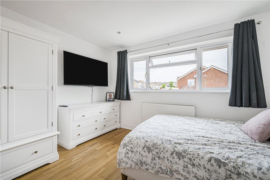 Cranleigh Drive, Swanley, Kent, BR8 photo 4