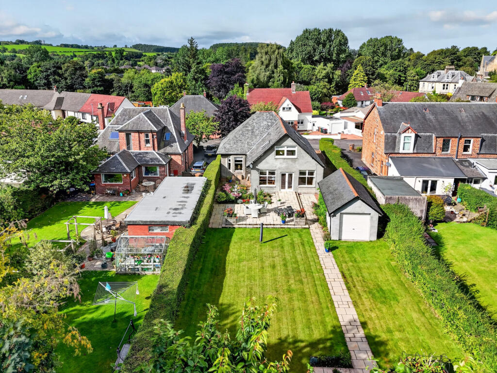 House in Kilmarnock, East Ayrshire - View 2