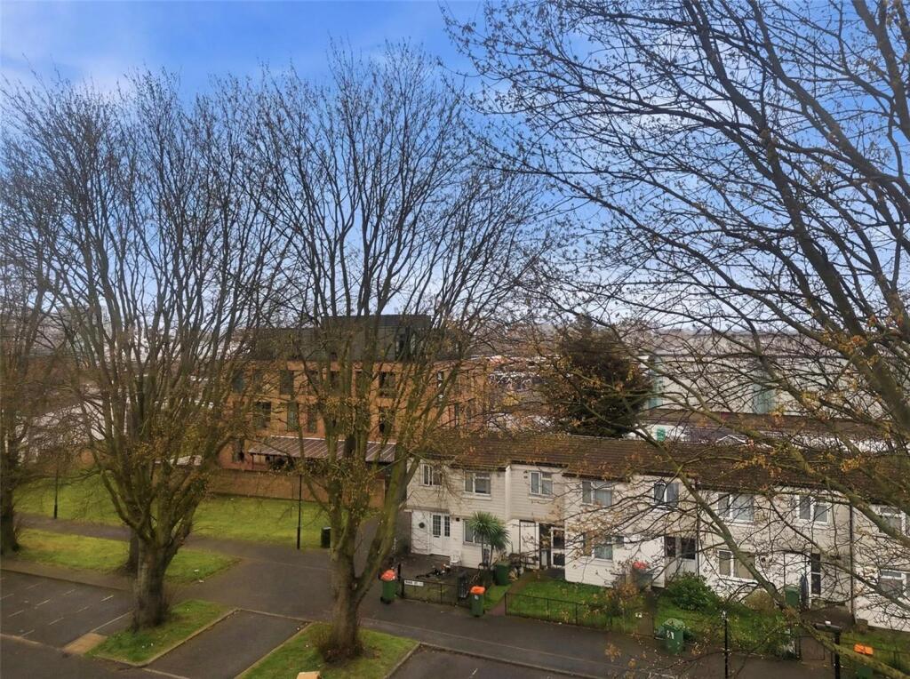 House in London - View 5