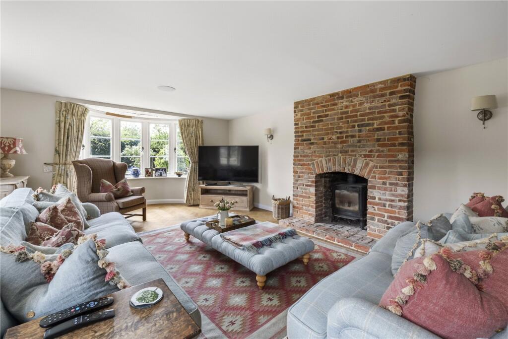 House in Guildford - View 5