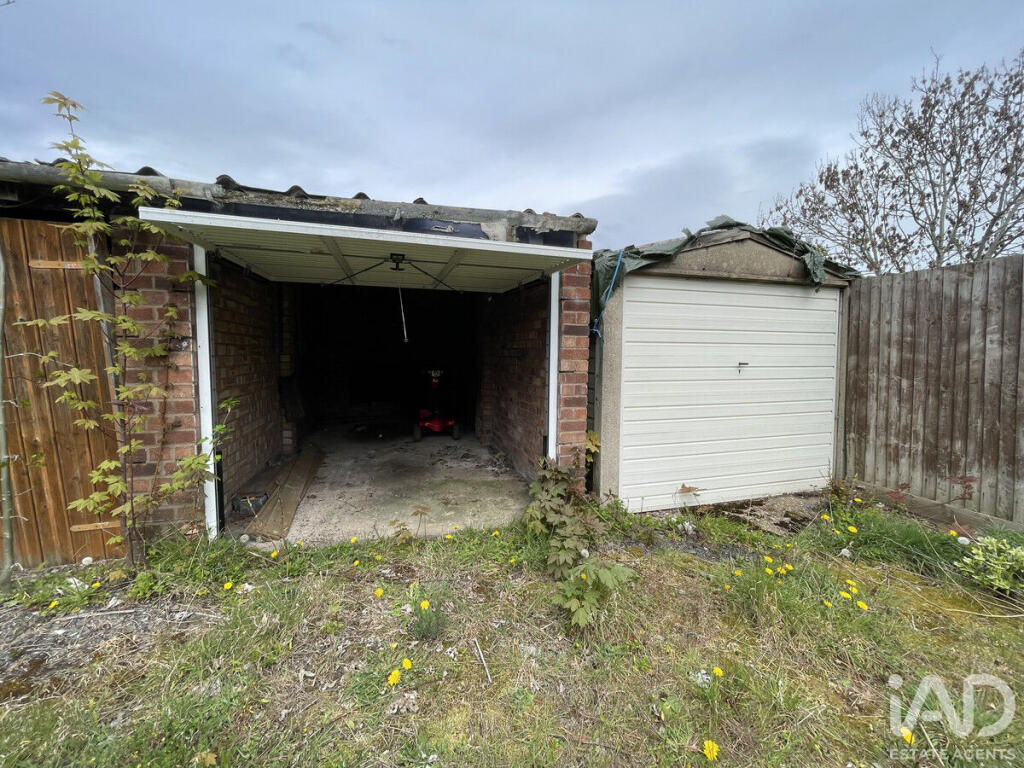 Main image of property: Sedgemoor Road, Coventry, CV3