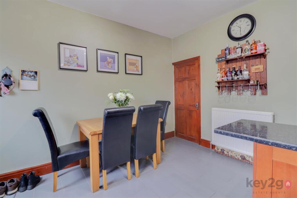 Medlock Road, Handsworth, Sheffield, S13 photo 4