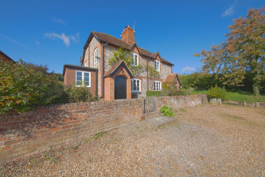 Main image of property: Bacres Farm Cottage, Henley On Thames