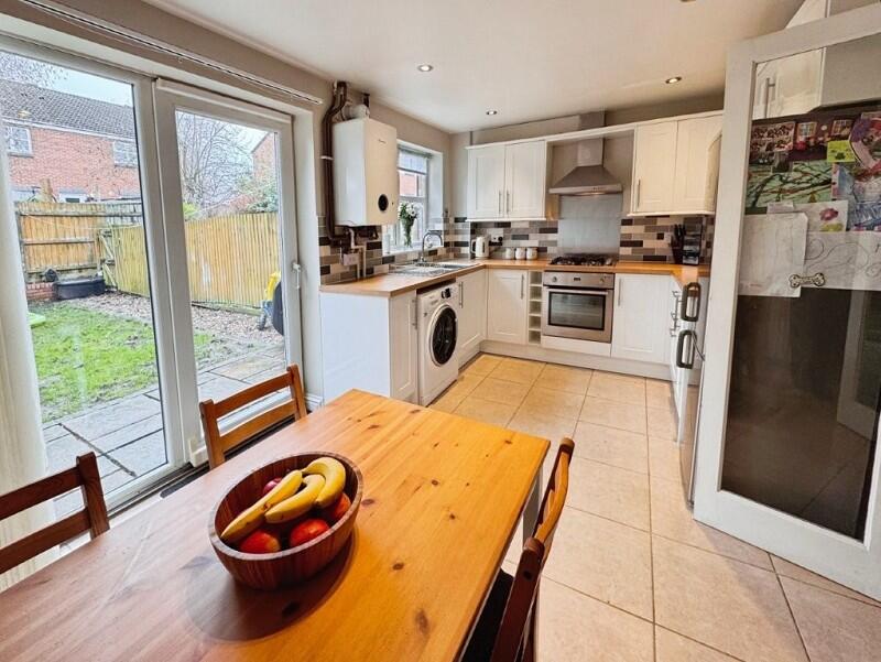 Gamble Close, Syston, Leicestershire. LE7 2BT photo 4