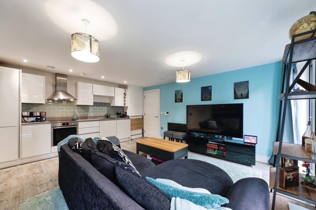 Additional image 13 of Alcester Road, Moseley, West Midlands, B13