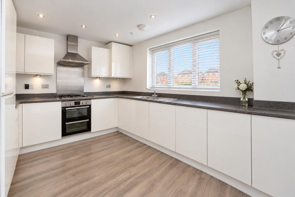 House in Three Rivers, Abbots Langley - View 5