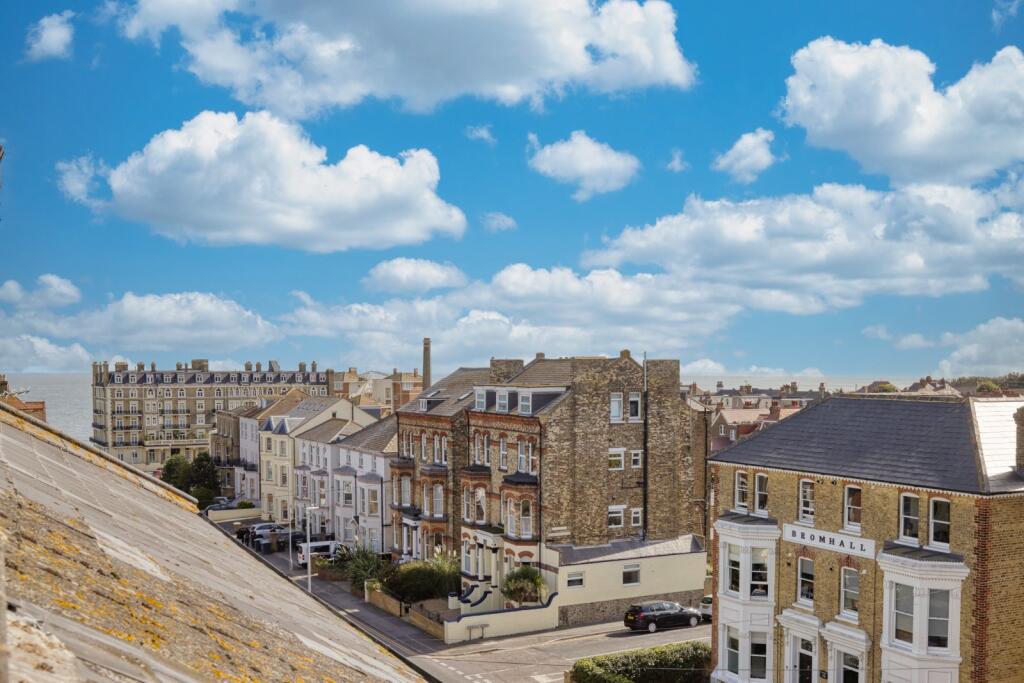 Apartment in Broadstairs, Dumpton Gap - View 4