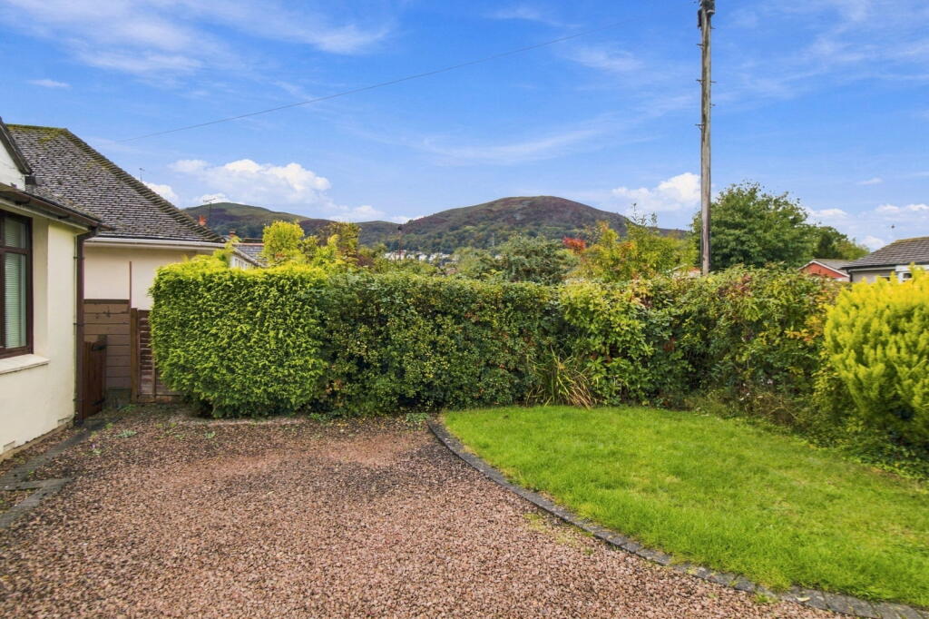 Hayslan Road, Malvern, WR14 photo 2