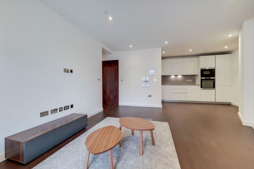 Apartment in London - View 3