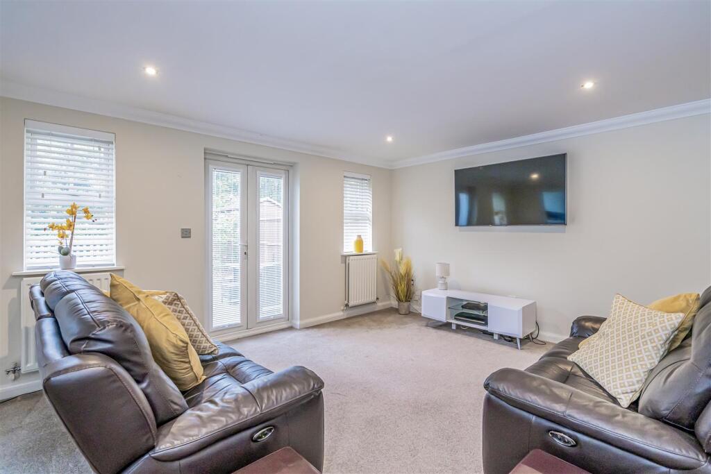 House in Portsmouth - View 4