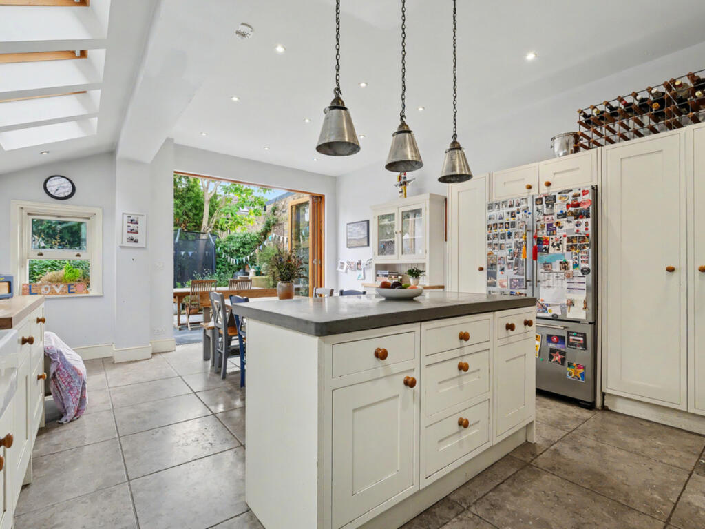 House in London - View 4