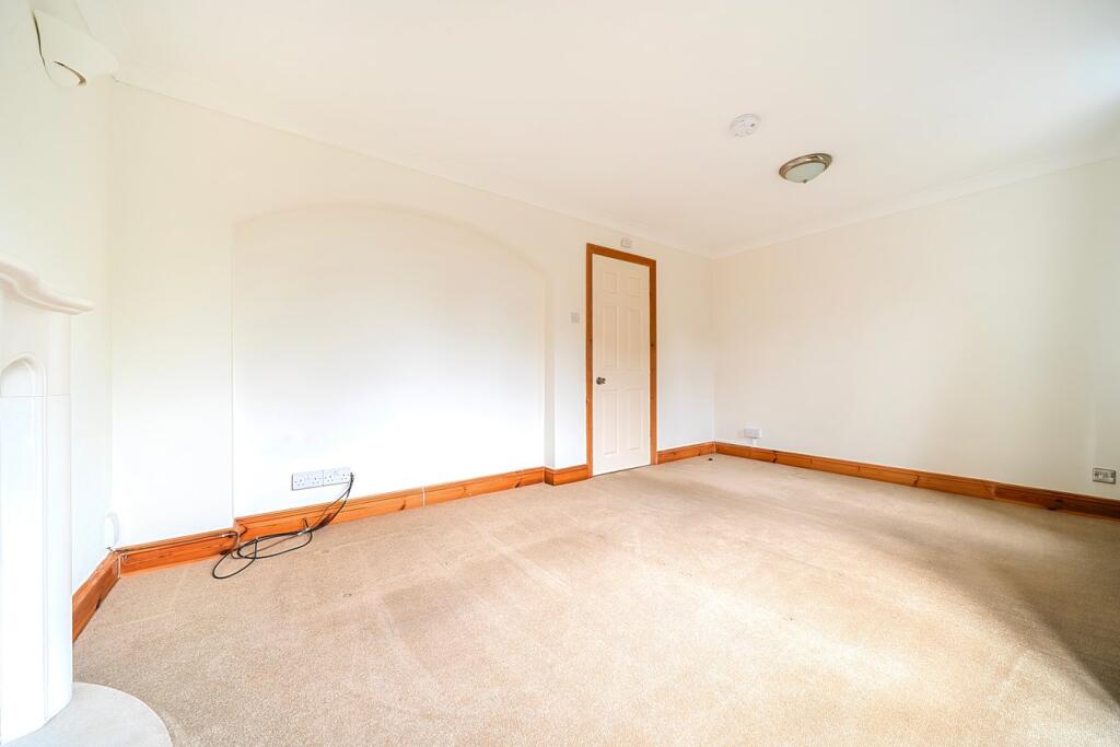 Sears Close, Shefford, SG17 photo 4