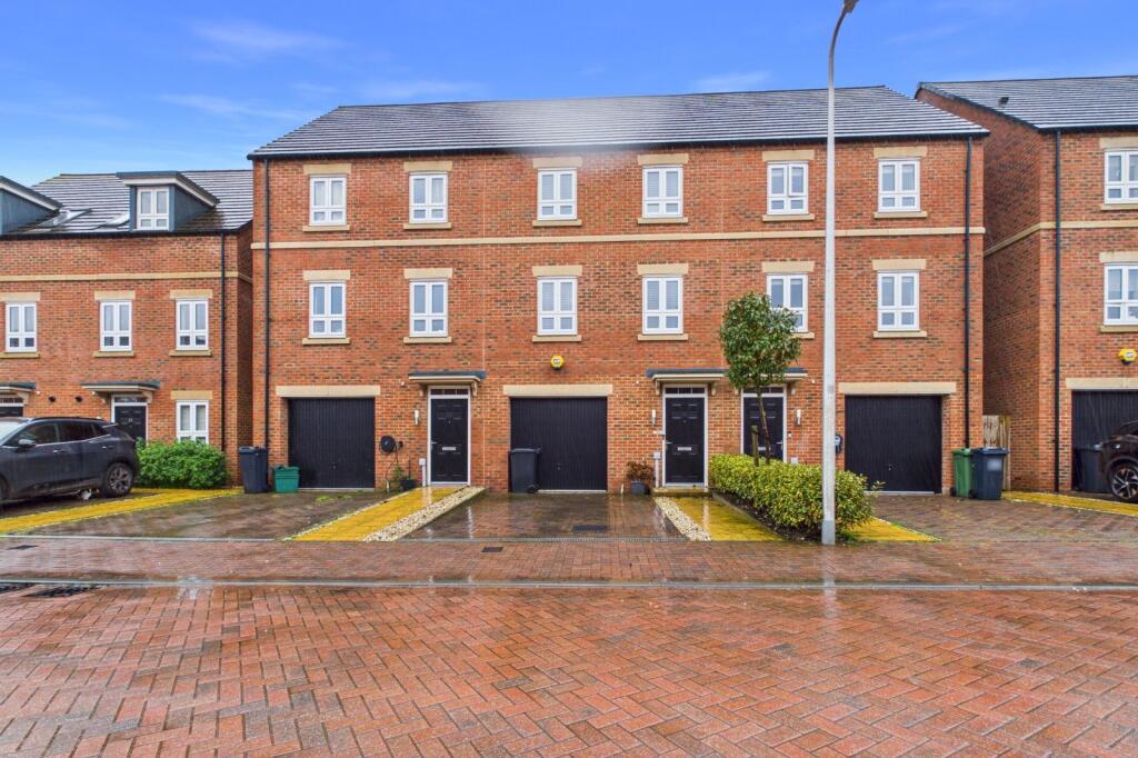 Main image of property: Fairstone, Newbury, Berkshire, RG14