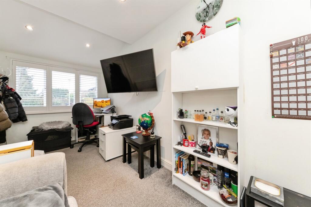 Additional image 8 of Poppyfields, Welwyn Garden City