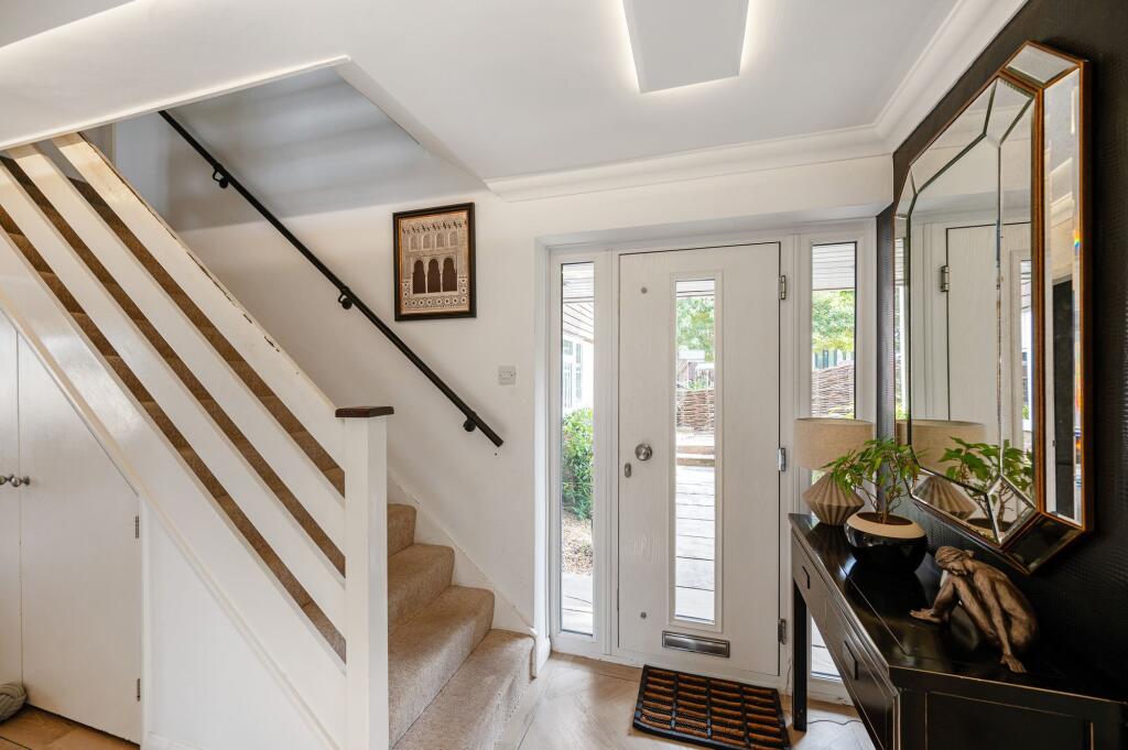 House in Portsmouth - View 5