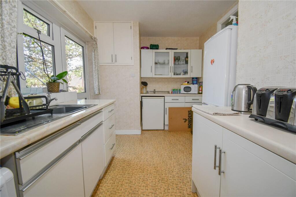 Apartment in Wirral, Liverpool City Region - More