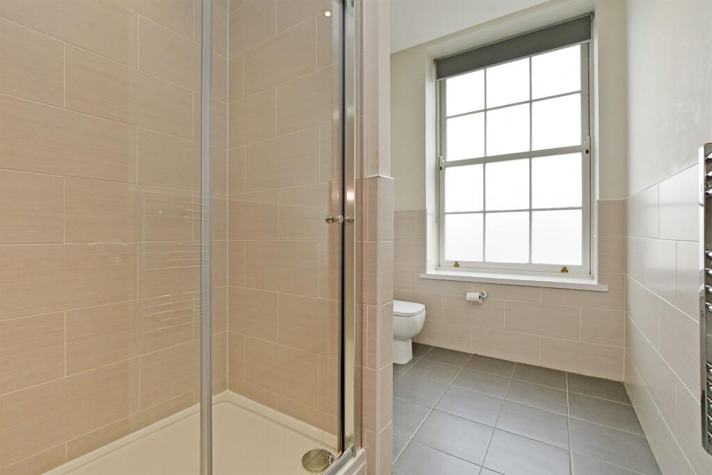 Apartment in Sheffield - View 5