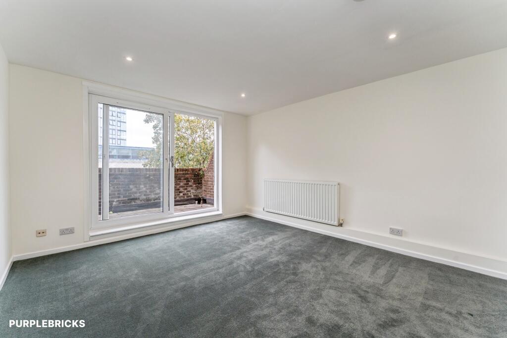 Apartment in London - More