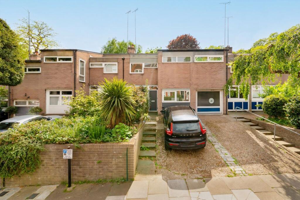 Main image of property: Hillside Gardens, Highgate