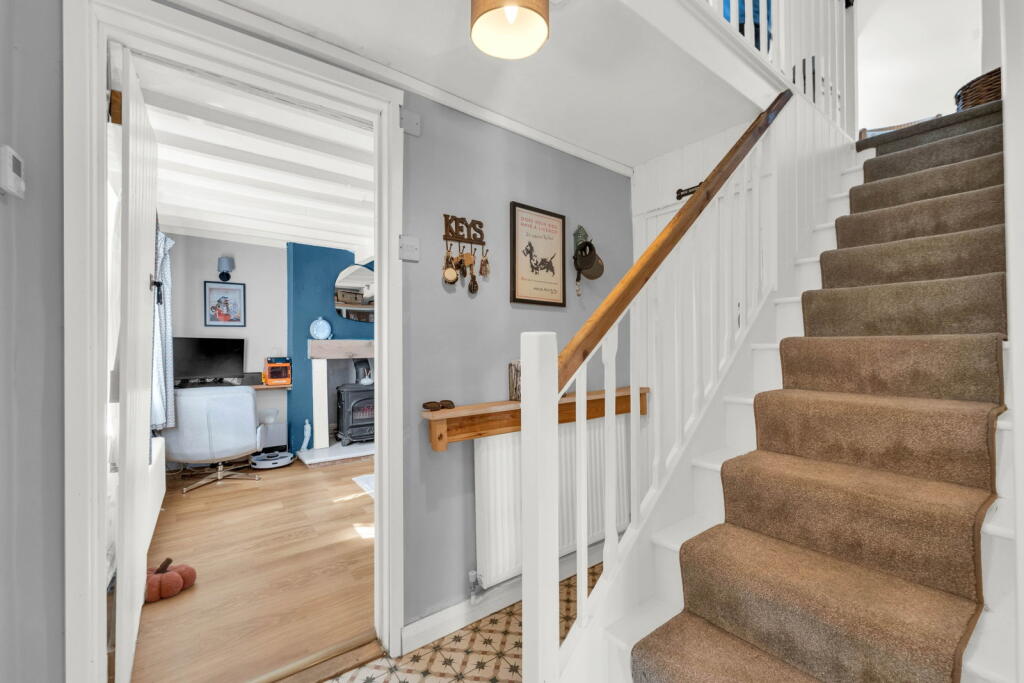House in Rushcliffe, Hickling - More