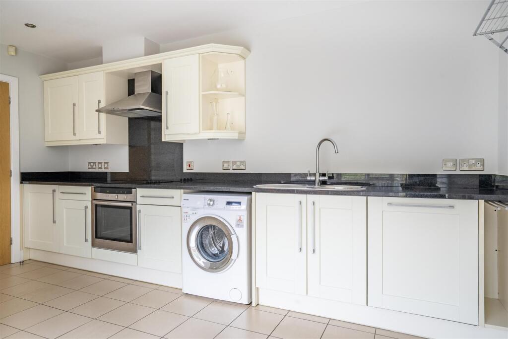 House in York - View 5