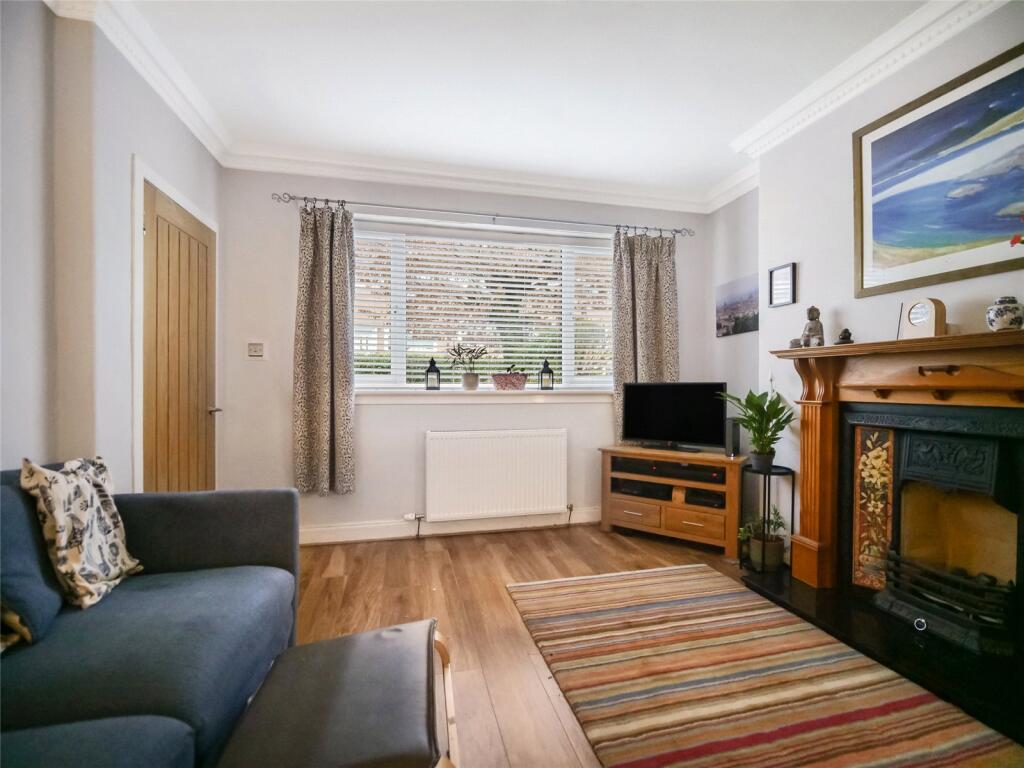Wheatfield Road, Bearsden, Glasgow, East Dunbartonshire, G61 photo 2