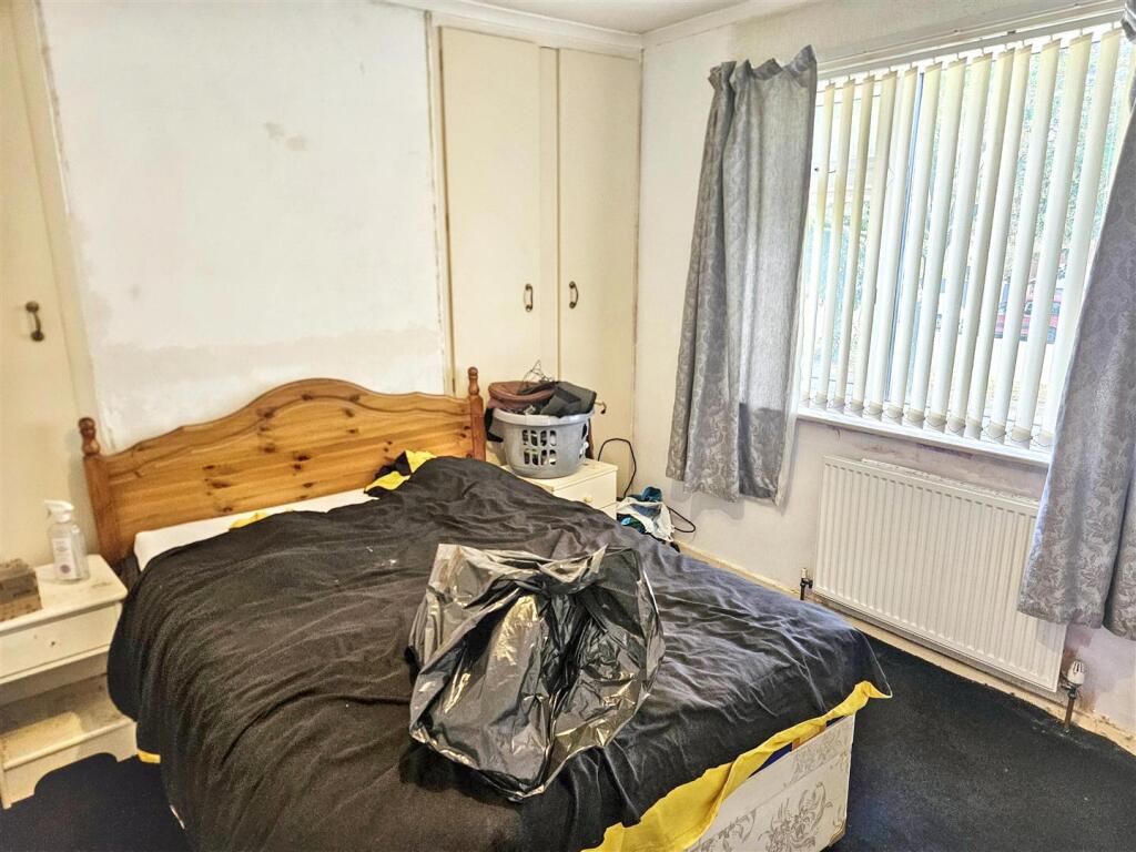 House in Wakefield, Lupset - View 5