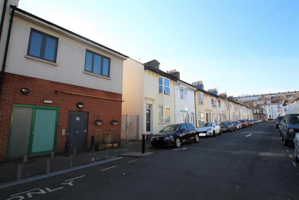 Main image of property: Edinburgh Road, Brighton