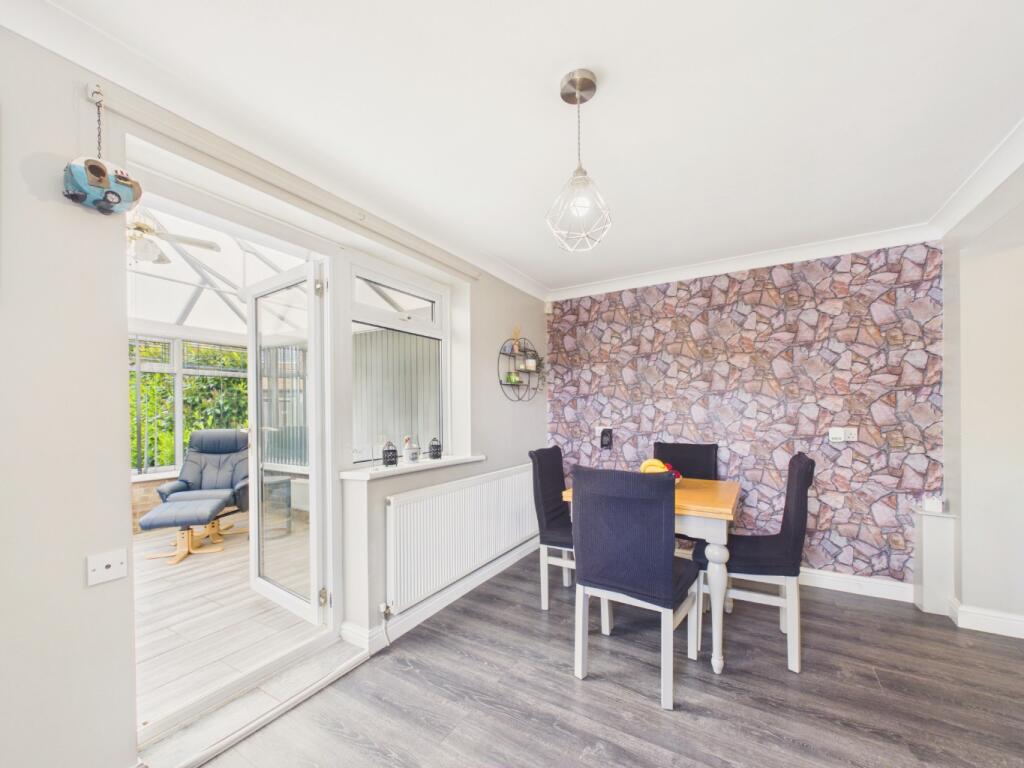 House in Burton Pidsea - More