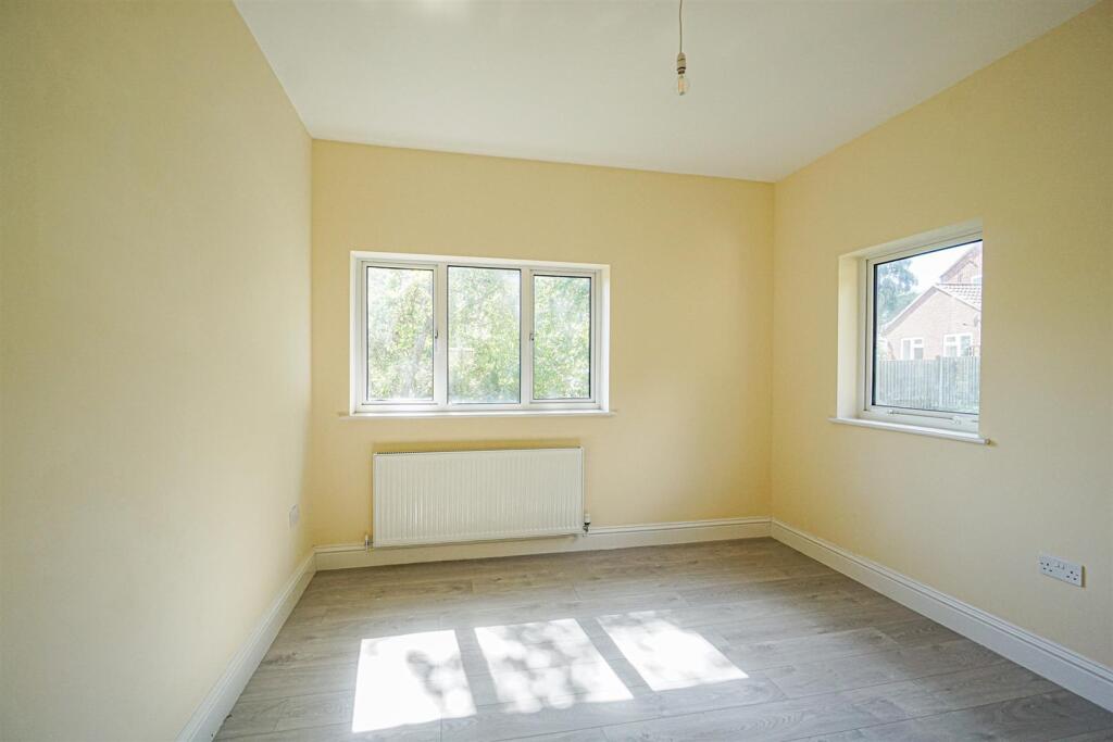 Apartment in Tonbridge - More