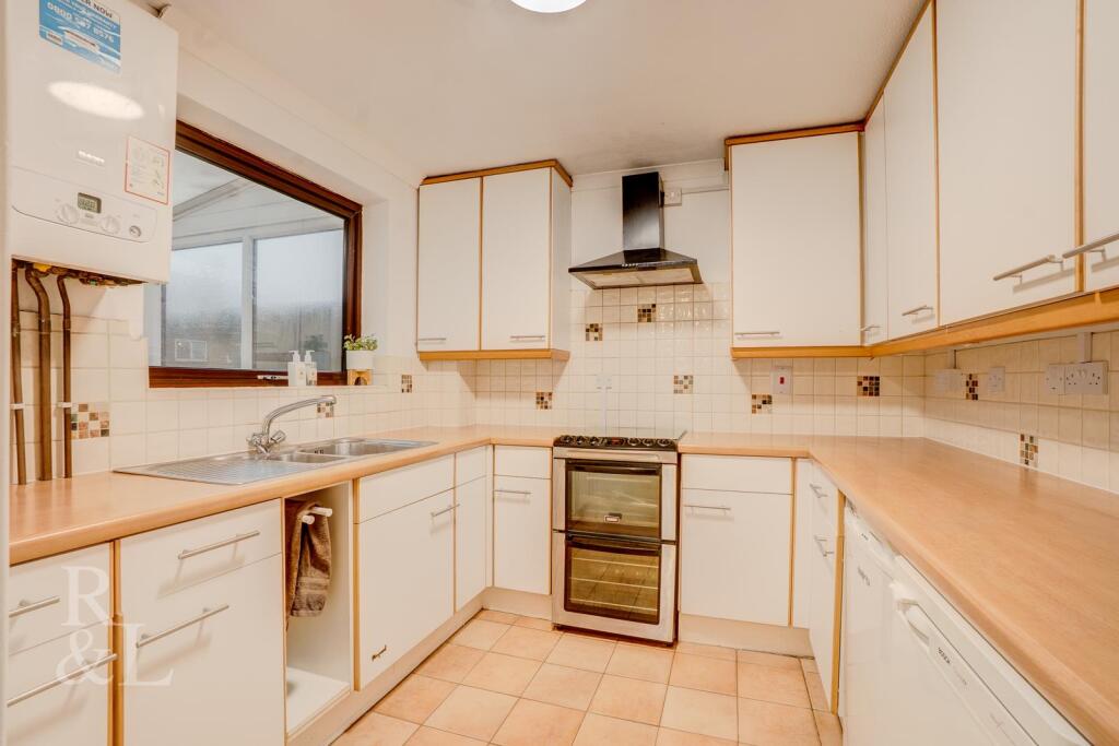 House in Nottingham, Wilford - View 4