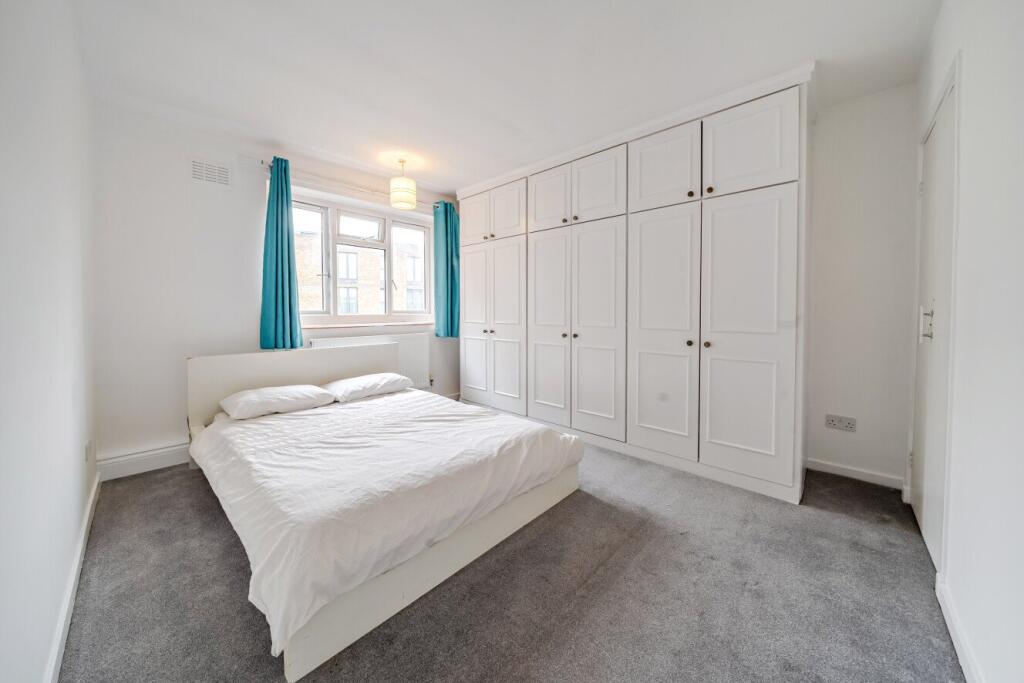 Apartment in London - View 4